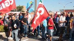 Eni, delegazione Klesh a Livorno presidio dei lavoratori