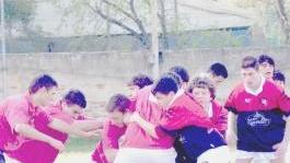 <strong>PACCHETTO DI MISCHIA. </strong>I ragazzi del Viareggio Rugby durante una partita