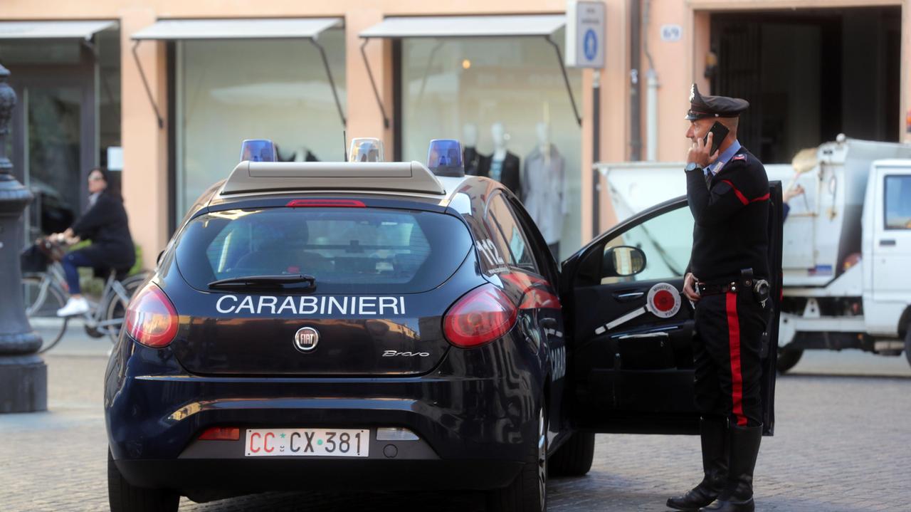 I carabinieri hanno arrestato l'uomo (foto archivio)