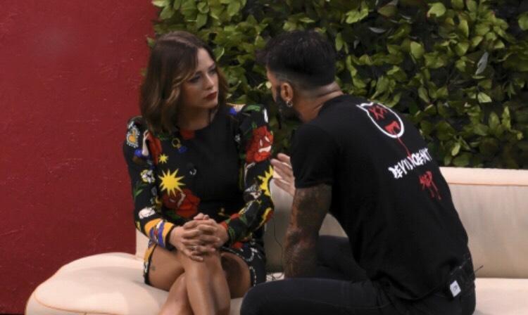 Gf Vip, Corona in tv per chiedere perdono all'ex: la modenese Silvia delle Donatella 