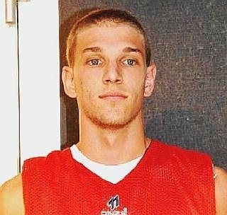 Sopra Ganis e a destra (con la maglia numero 10) Passaglia: sono loro i volti nuovi della Pallacanestro di coach Romani