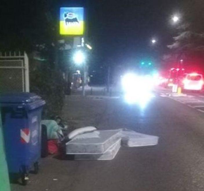 Caldaia rotta in un alloggio Scatta la protesta dei profughi 