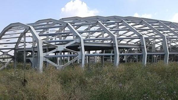 Palanutria: sarà finito ma costerà il doppio e con cemento debole