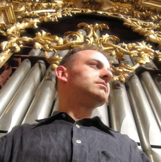 Renato Negri suona Brahms e Bach in ricordo di Borciani