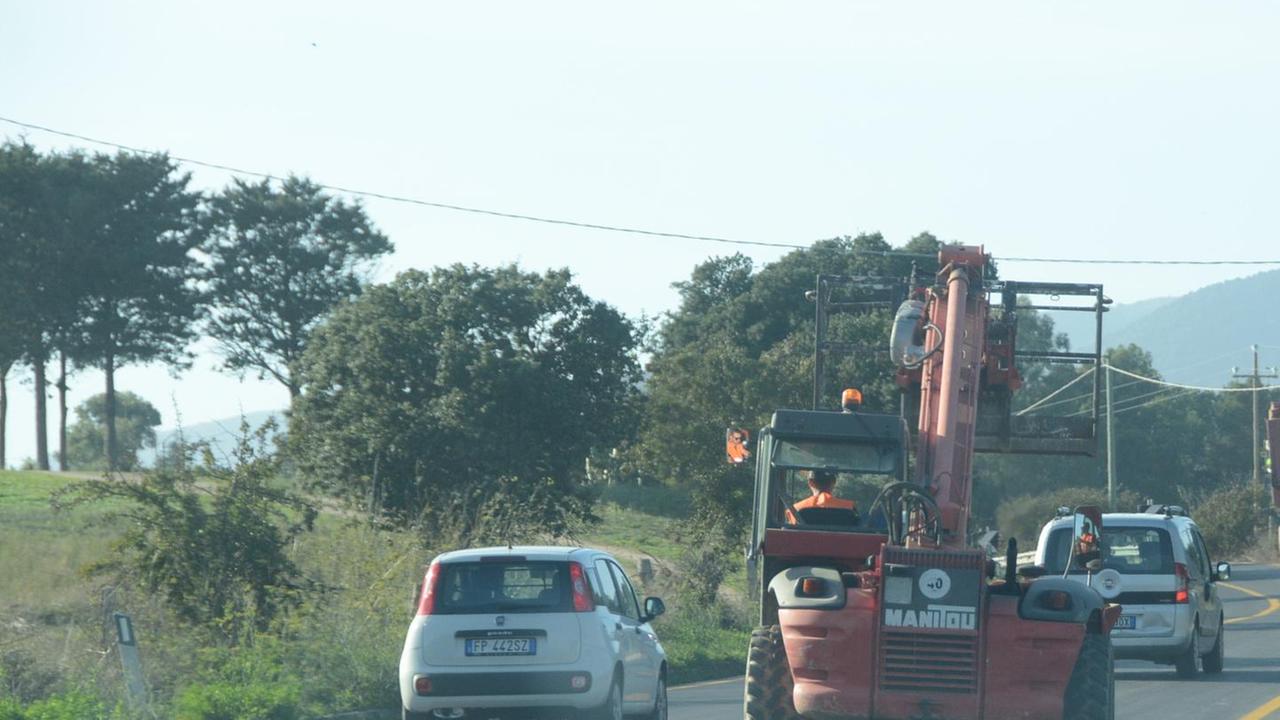 Sassari-Olbia, viaggio tra le aziende ostaggio: «Troppe auto su questa strada» 