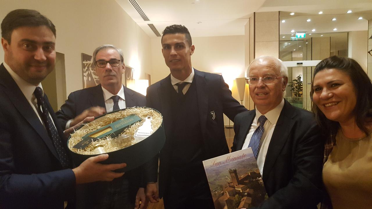 A Cristiano Ronaldo il tartufo di San Miniato