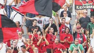 Stadio solo rossoneroper la partitacontro la Nocerina