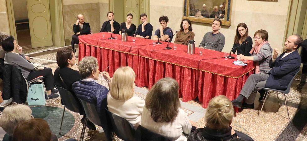 Sentimenti folli e travolgenti L’Abbado riparte dall’amore 