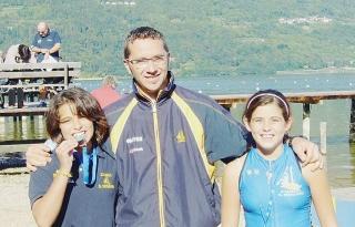 Due ragazzi della canoa San Miniato col tecnico