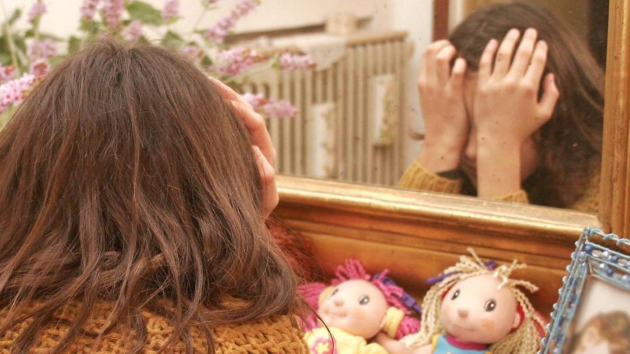 Violentata dallo zio. Il pm: 4 anni 4 mesi