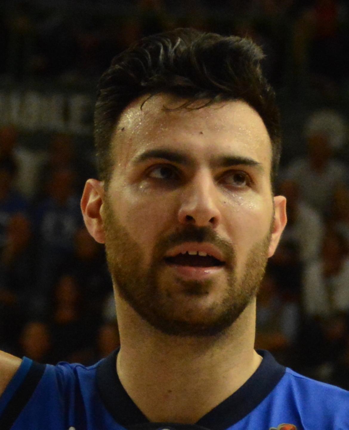 Vincono Venezia e Avellino