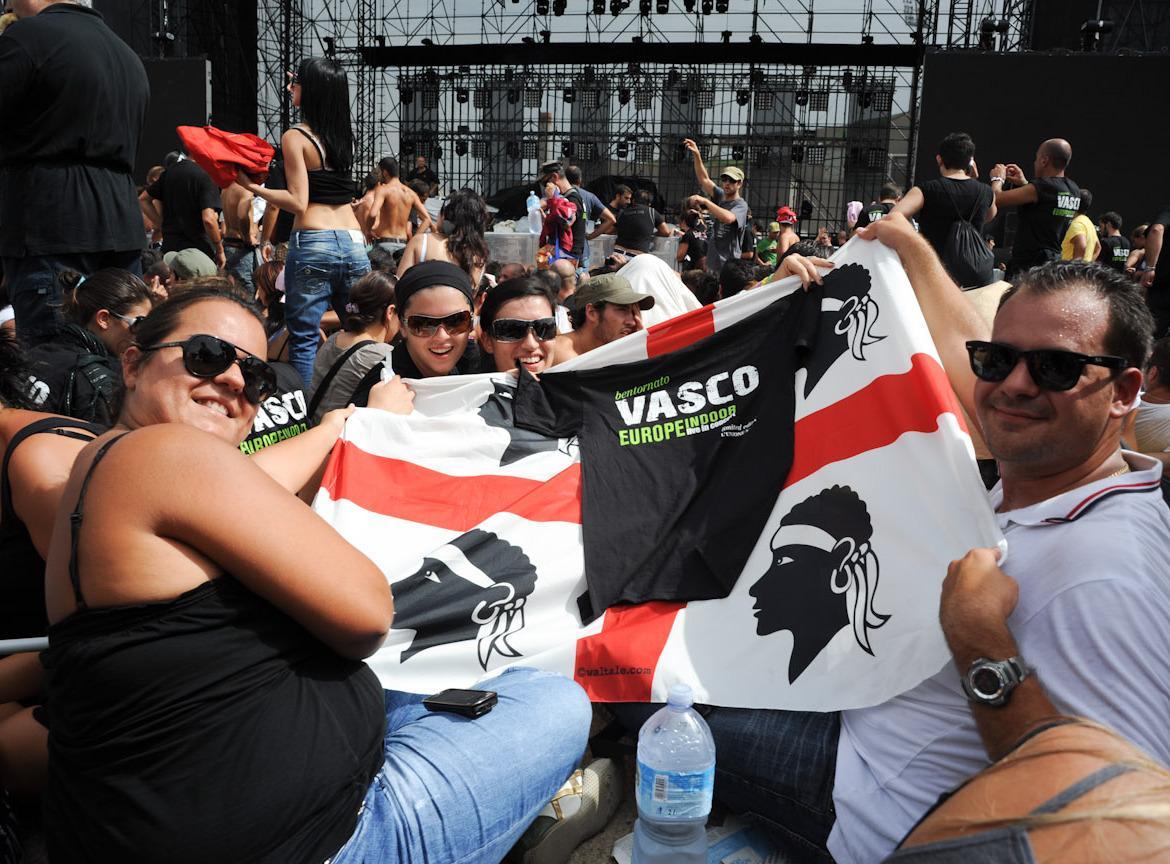 Live di Vasco in Sardegna l’isola sarà presa d’assalto 