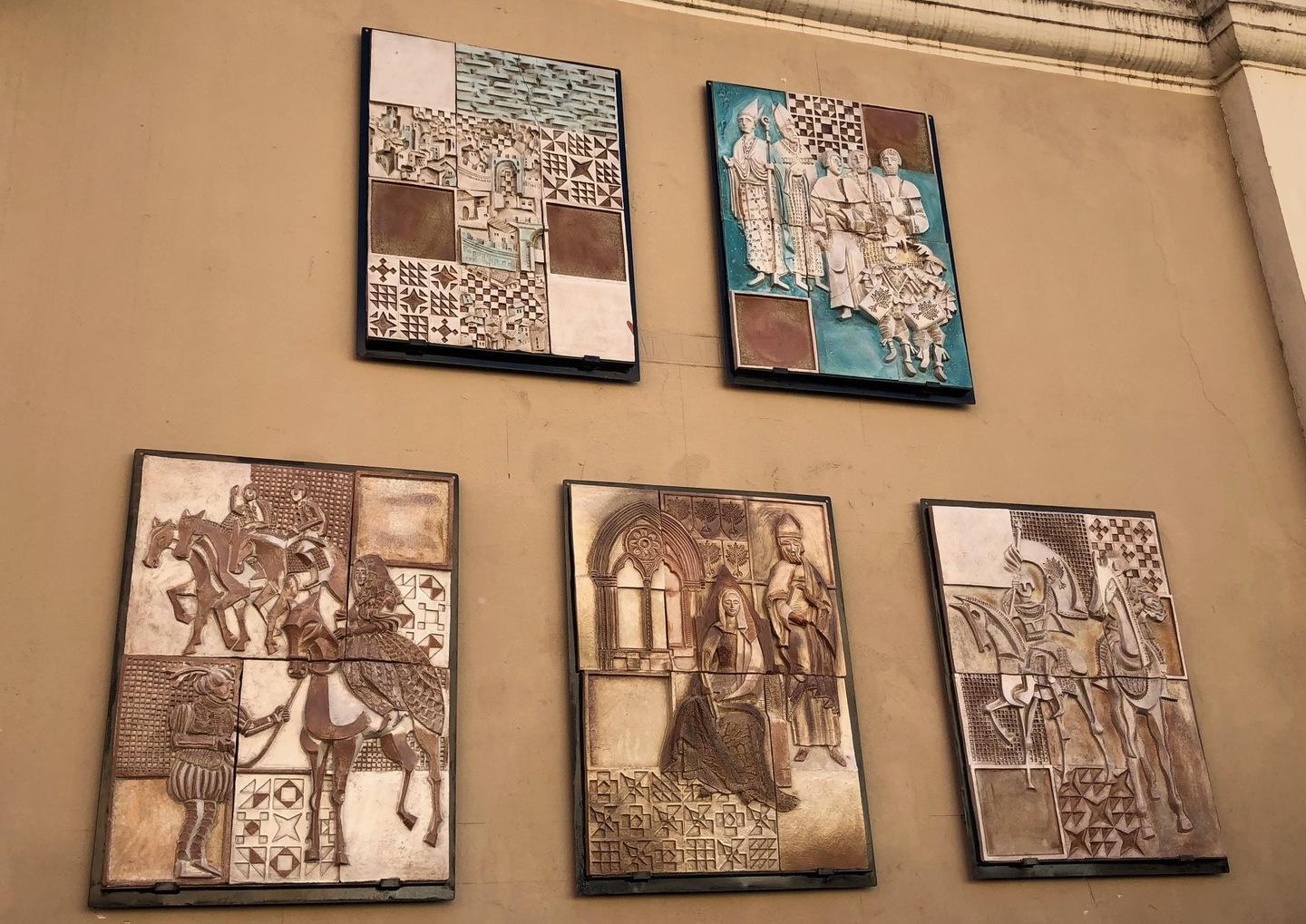 I pannelli di ceramica, storia e identità 