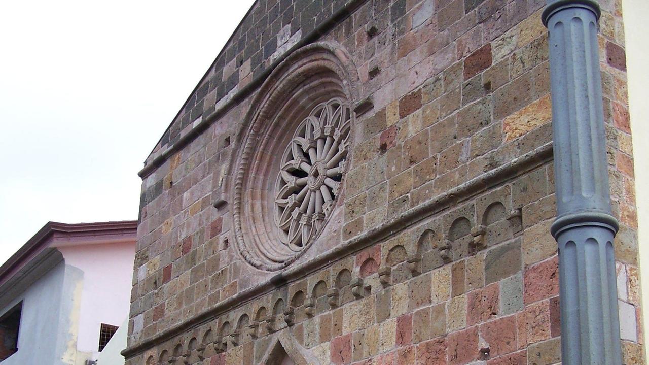 La chiesa di San Michele Arcangelo a Bono