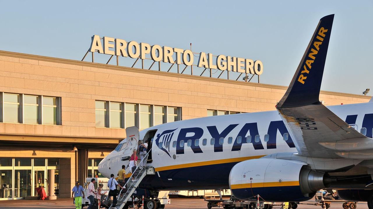 Maltempo, volo Ryanair dirottato da Alghero su Olbia