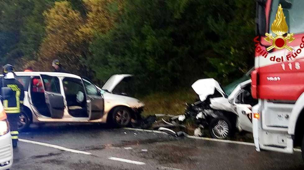Scontro frontale sulla Sparavalle, 6 feriti 