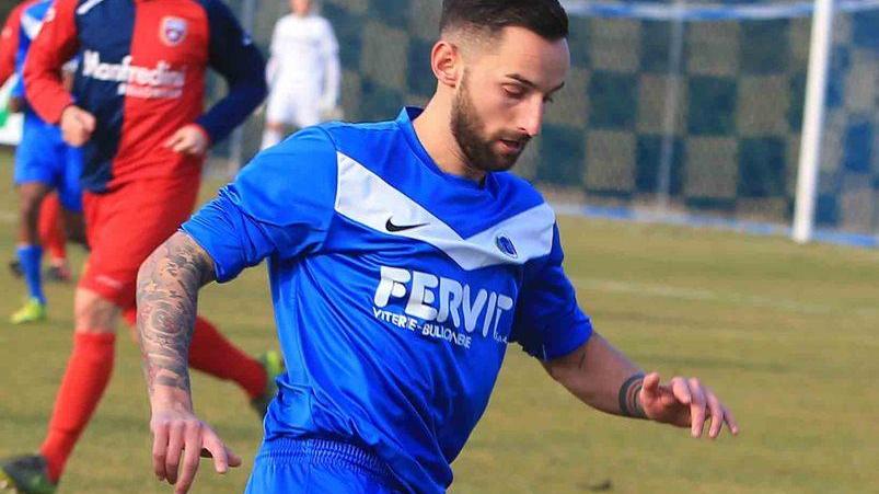 Il Rolo ci crede e si procura un rigore che Napoli trasforma dal dischetto consegnando la prima vittoria in 4 gare
