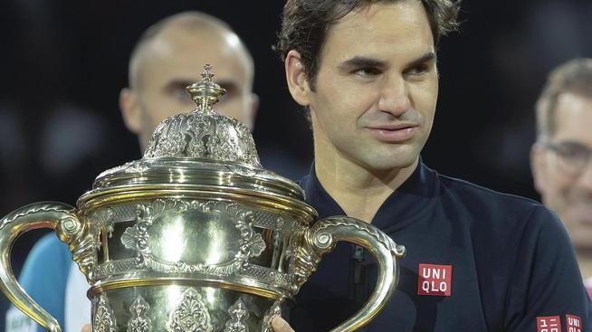 Infinito Federer a Basilea Vince gli Swiss Indoors battendo il rumeno Copil