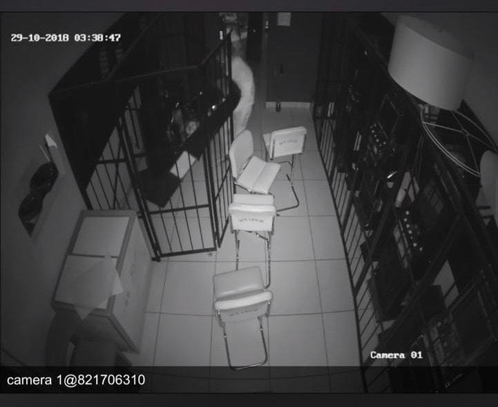 Rovereto, assalto al Café Noir. Razziate macchinette 