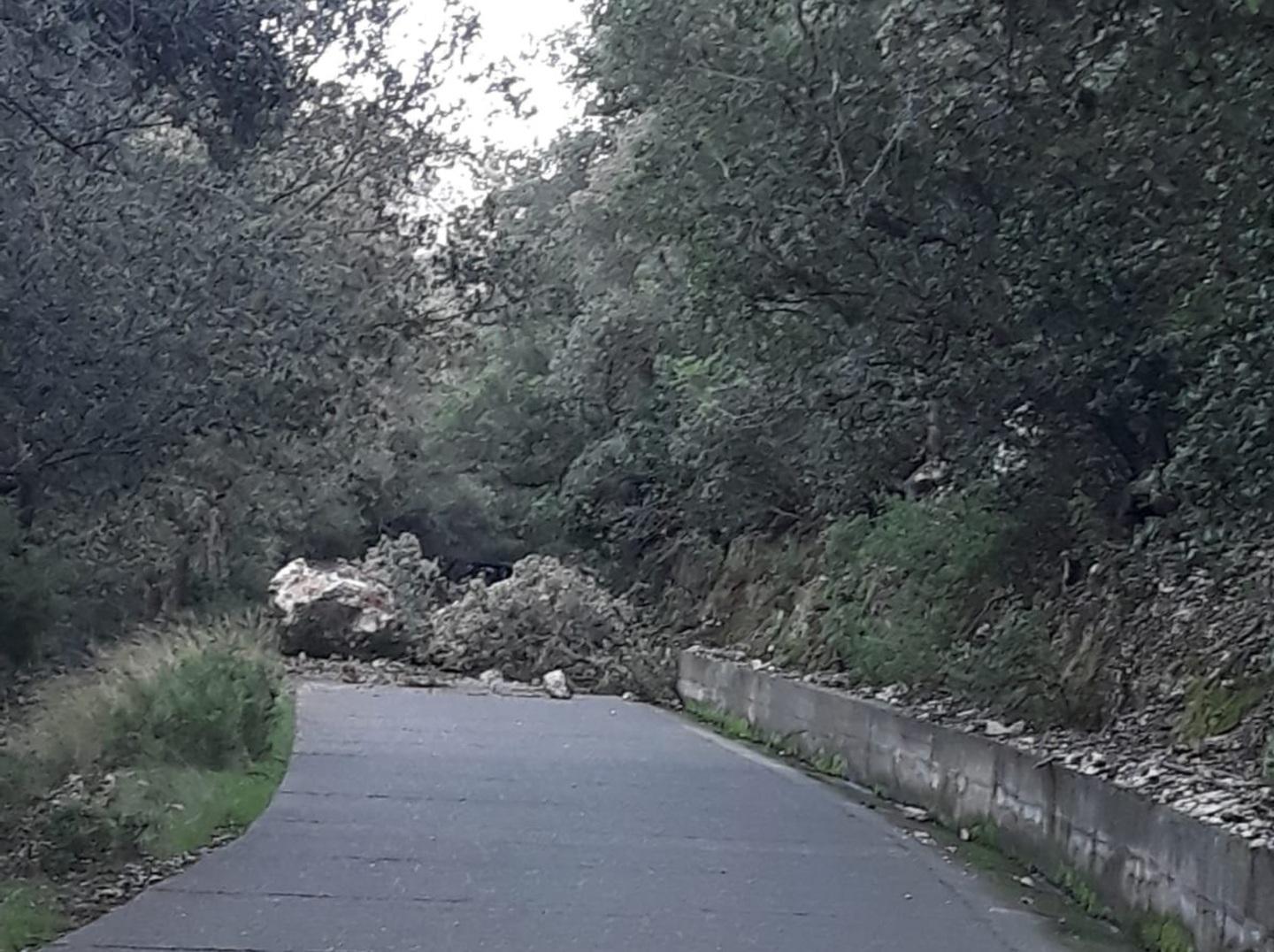 Frana sulla panoramica, venti giorni di lavori 