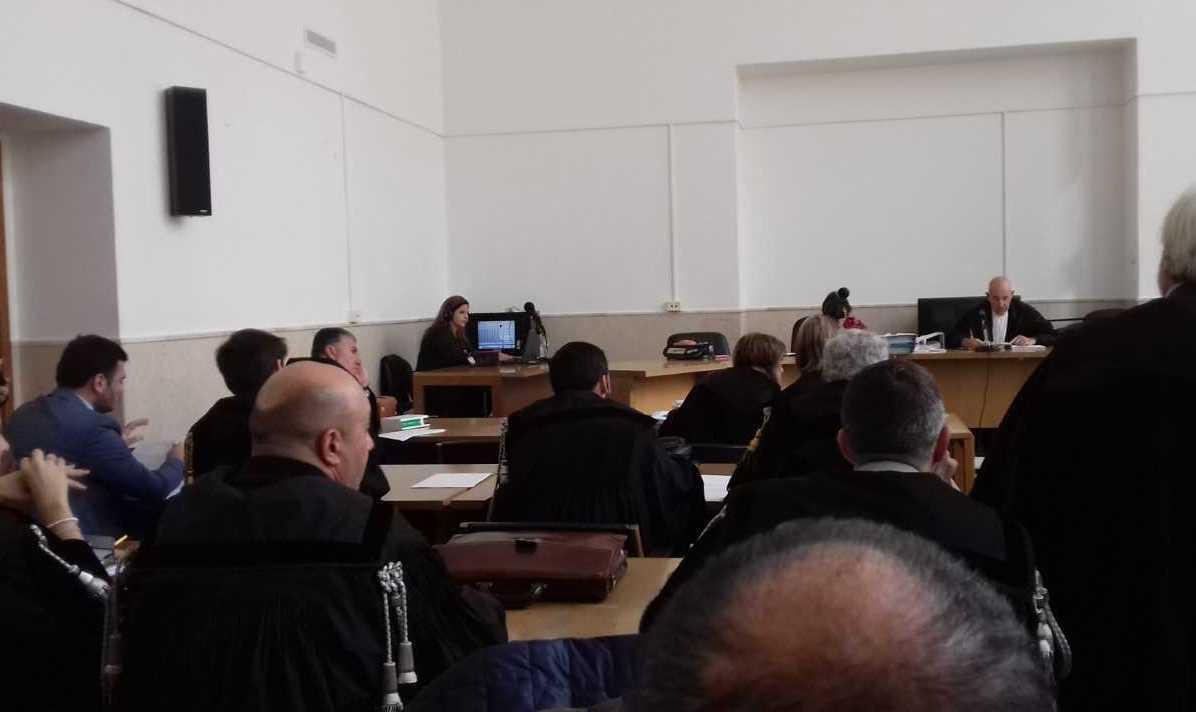 Nuoro, processo per l'alluvione del 2013: l’aula è troppo piccola