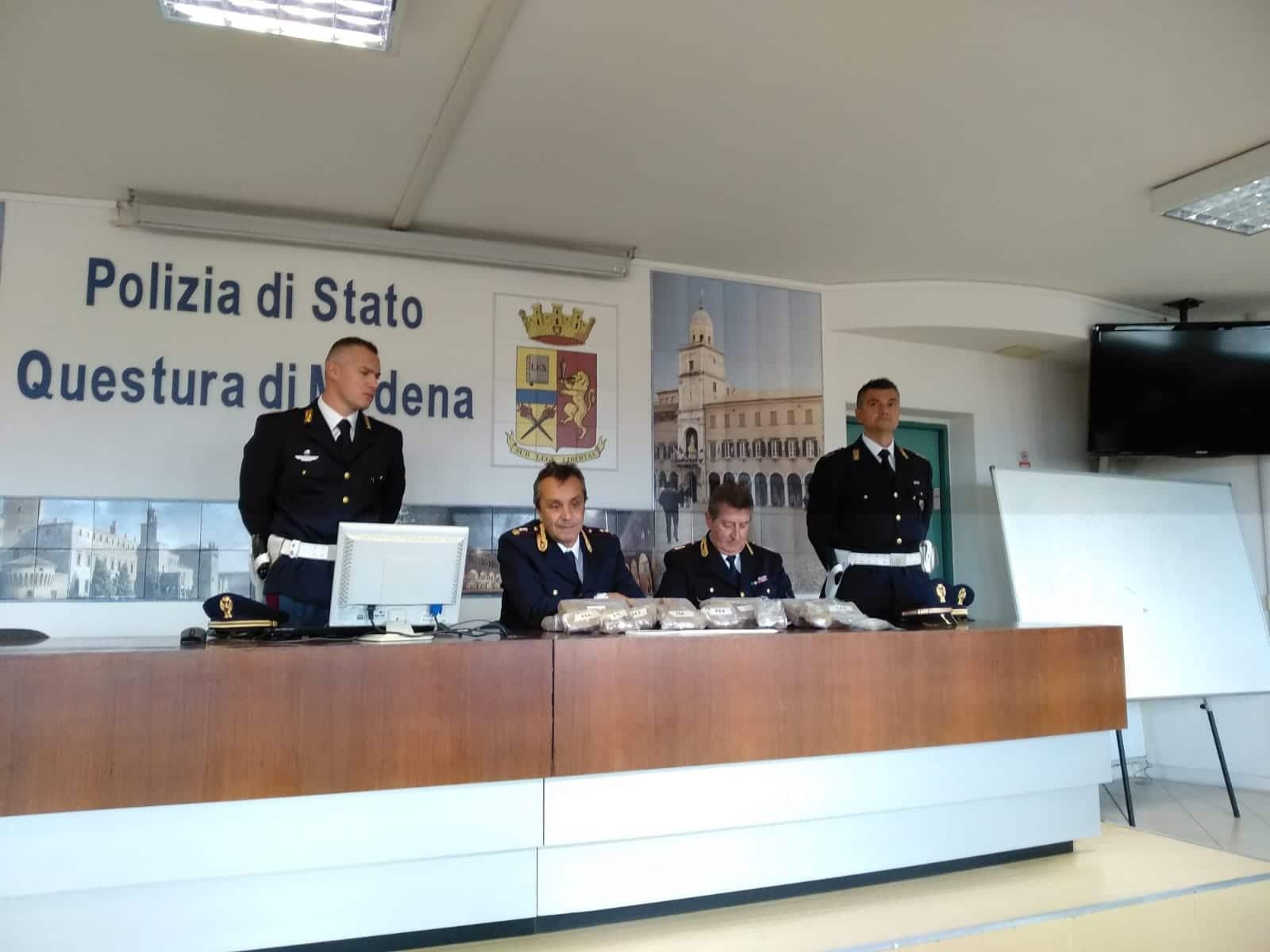 Modena, sequestro record  di 11 chili di cocaina 