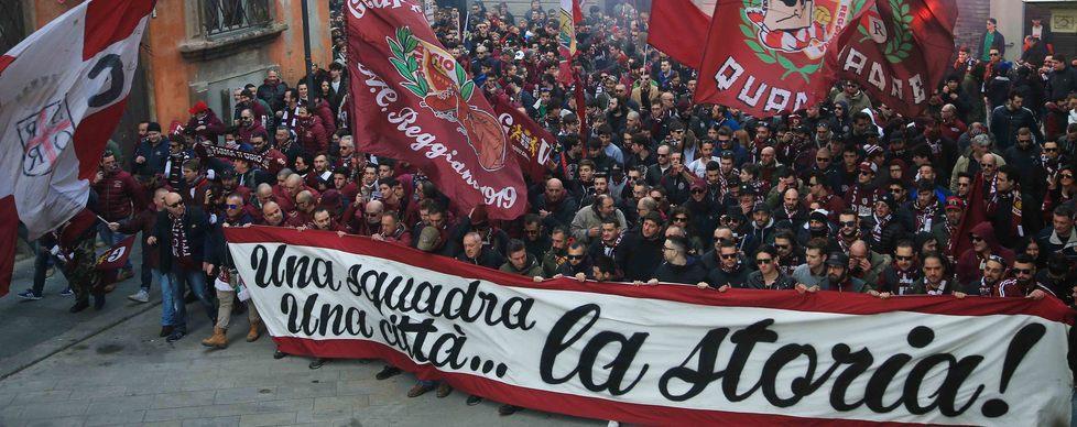 I tifosi si mobilitano per acquisire il marchio della Regia 