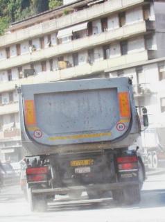 Un camion del marmo