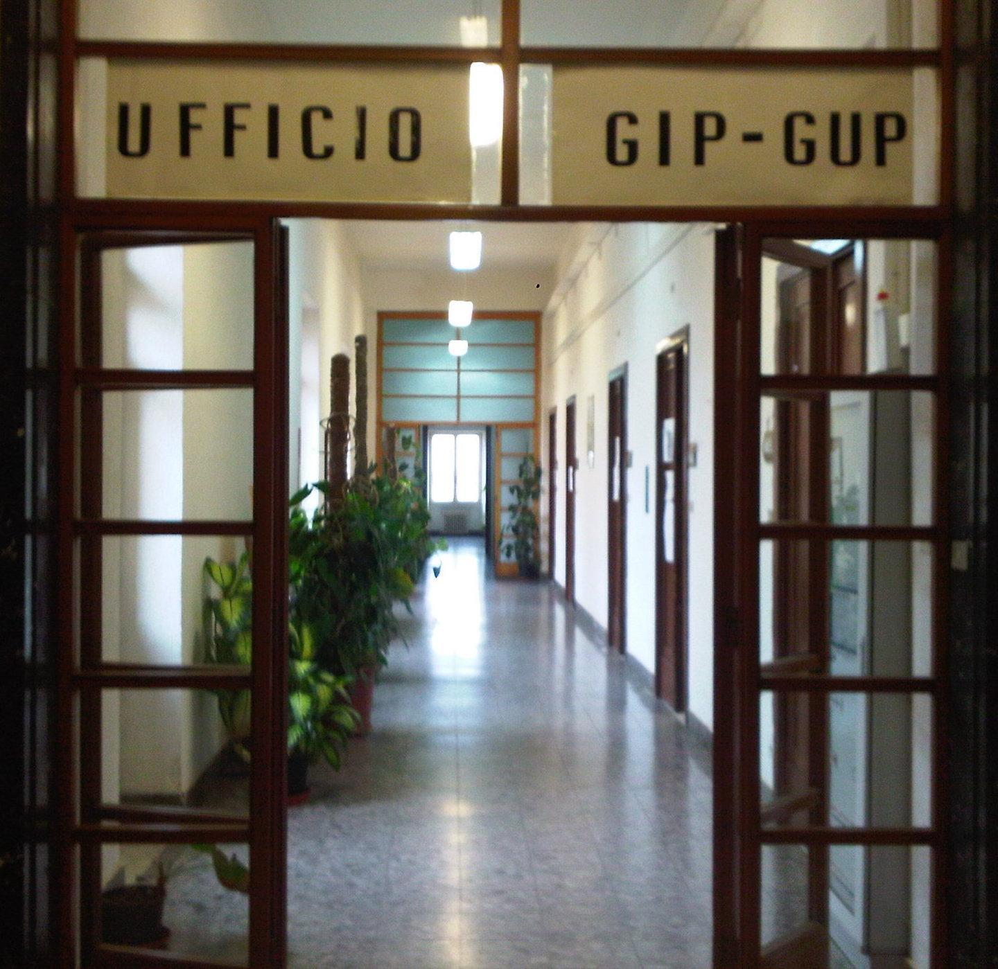 Accoltellò il compagno chiesta condanna a 5 anni 