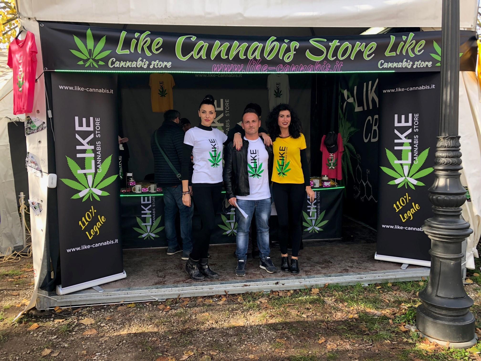 Lucca Comics: svaligiato lo stand della cannabis legale