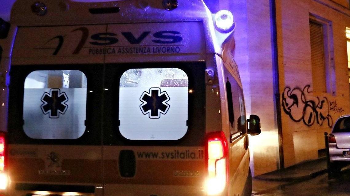 Finisce all'ospedale per le botte del marito