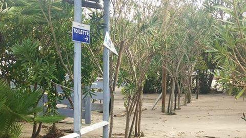 Distrutte le strutture a protezione della costa