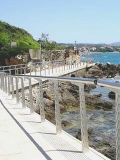 Sulla nuova passeggiata torneranno gli accessi al mare