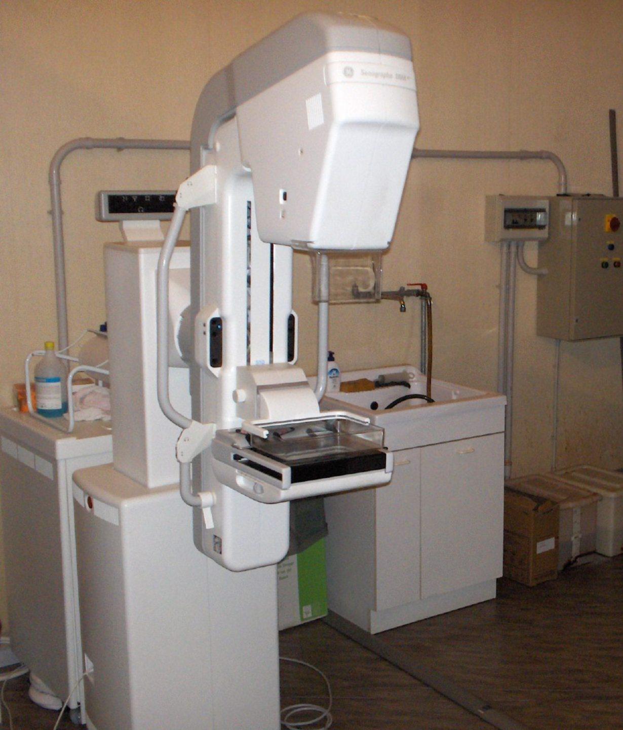 Mammografo in manutenzione, visite sospese 