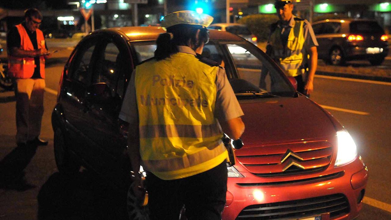Modena, automobilisti ubriachi la notte di Halloween