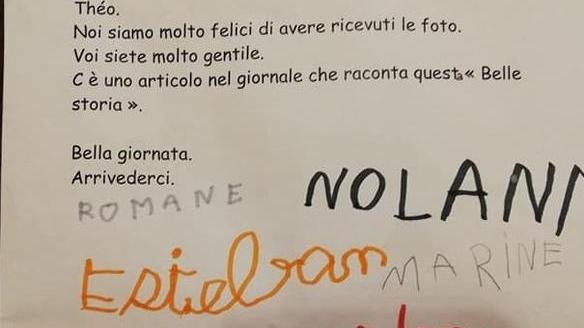 Ignora i confini e fa nascere un’amicizia Italia-Francia: la lezione di un palloncino