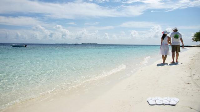 Spariti 9.000 euro dati agli sposi salta il viaggio di nozze da sogno