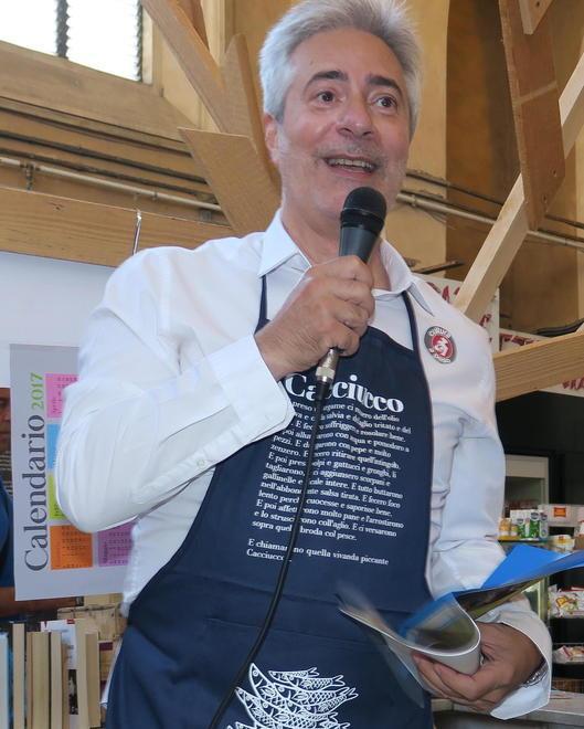 Emanuele Barresi professore sensibile per “Un posto al sole” 