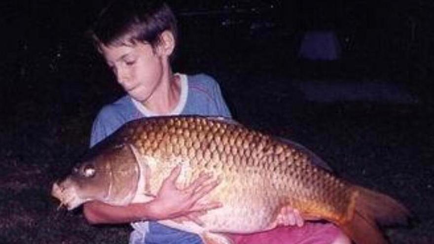 Andrea Manfredi e un’altra passione: la pesca sportiva con papà