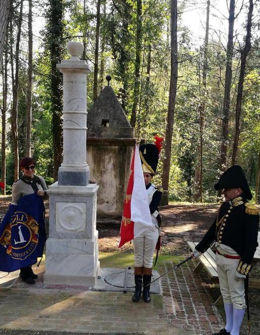 Pattuglia a cavallo e “Petite Armée” per il cippo di Elisa Baciocchi 