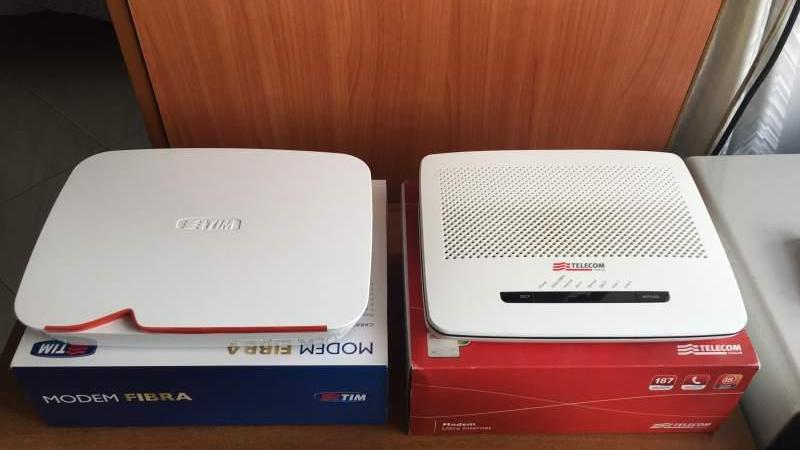Due modem per l'adsl della Tim