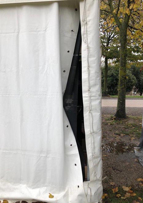 Di nuovo i ladri nello stand della cannabis