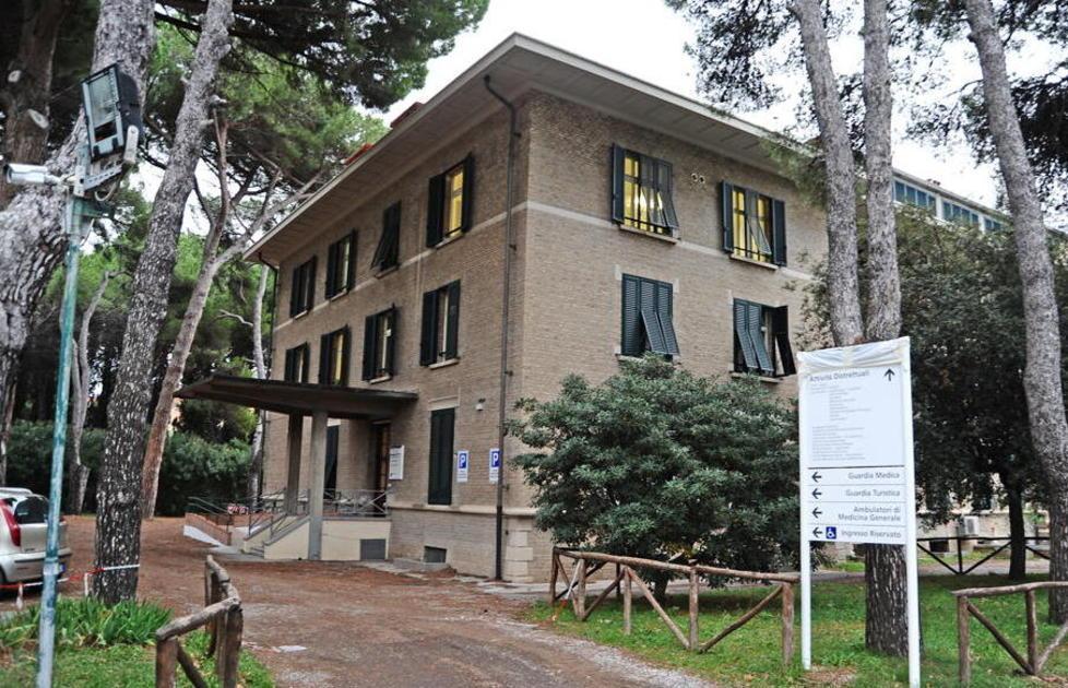 Guardia medica ridotta «Di notte un dottore solo» 