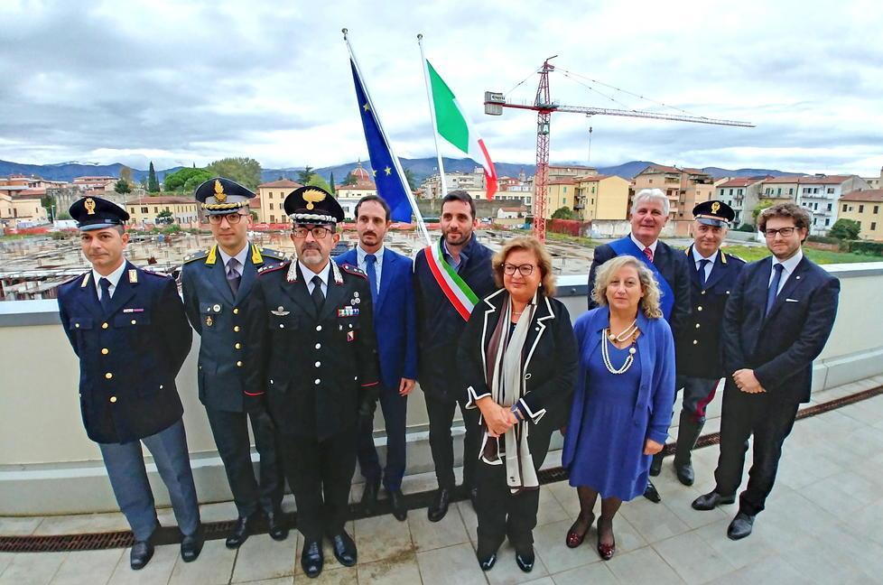 La prefettura ha il suo tricolore