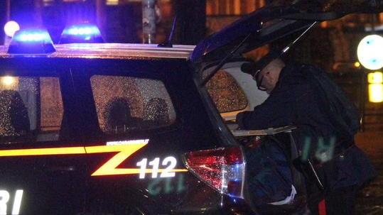 Portava nella borsetta “shaboo” e 950 euro