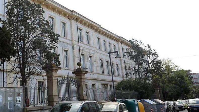 Chiusura di via Fucini Nuova pavimentazione e dissuasori di velocità