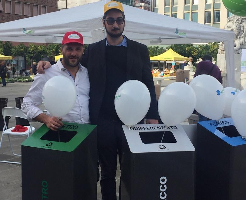 Asmiu torna tra la gente. Consigli e gadget in piazza «Aperti alle idee di tutti» 