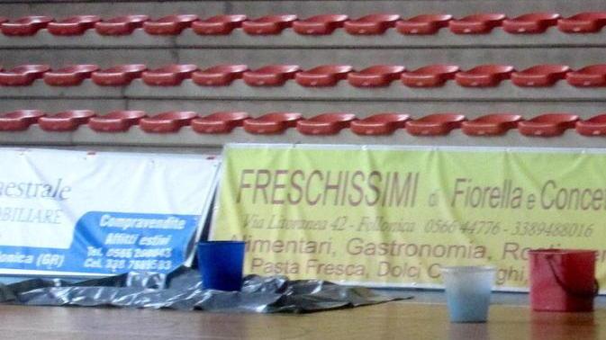 Palagolfo inagibile, lavori tra pochi giorni