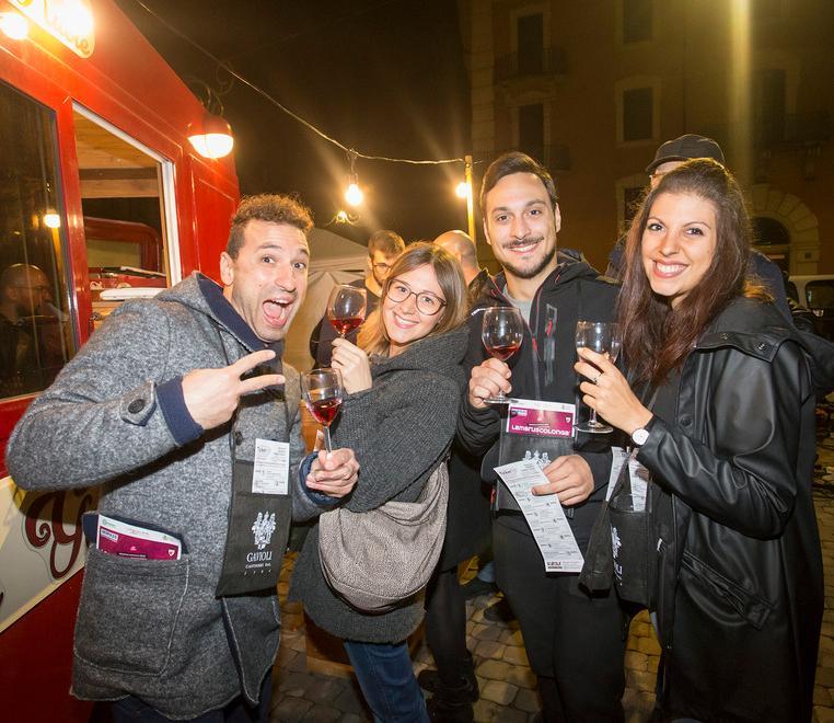 Lambruscolonga, che brindisi