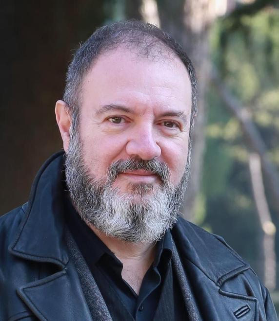 Nei panni degli offesi Così Carlo Lucarelli racconta le vittime